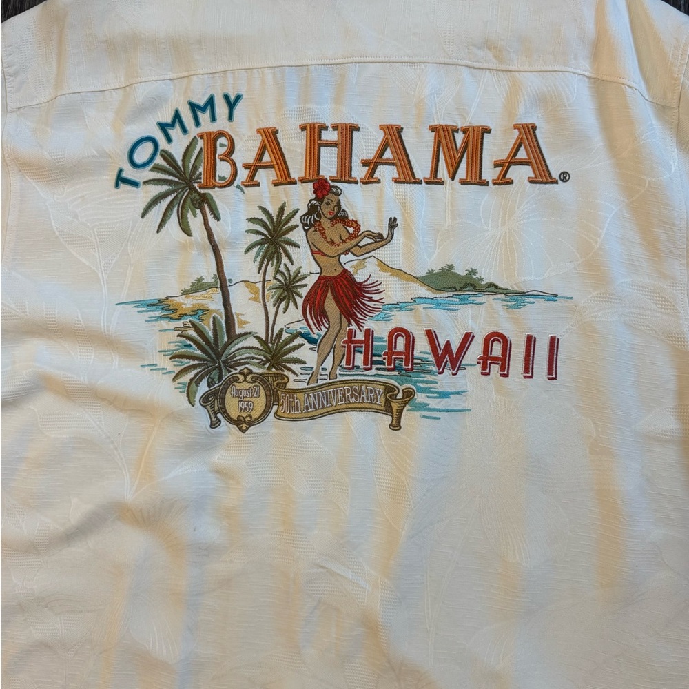 Tommy Bahama Cream Hawaiian Dress Shirt Embroidered